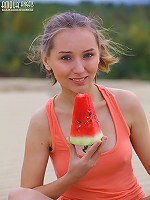 Cute teen babe