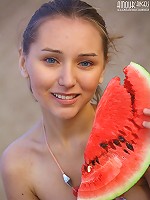 Cute teen babe