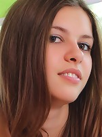 Perfect nude teen