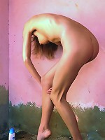 Vika on pink