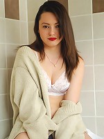 Amateur teen babe
