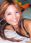 Thai girls hot self shot nude pics in this gallery